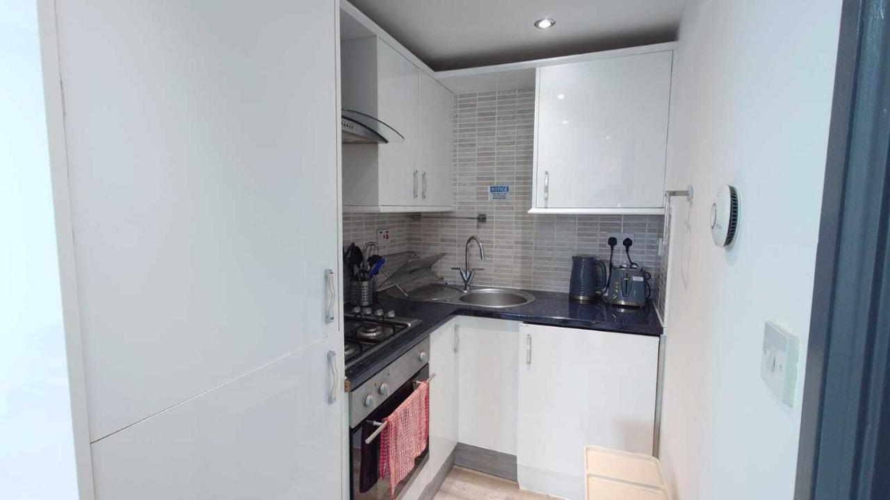 Kings City Centre Apartments ลอนดอน ภายนอก รูปภาพ