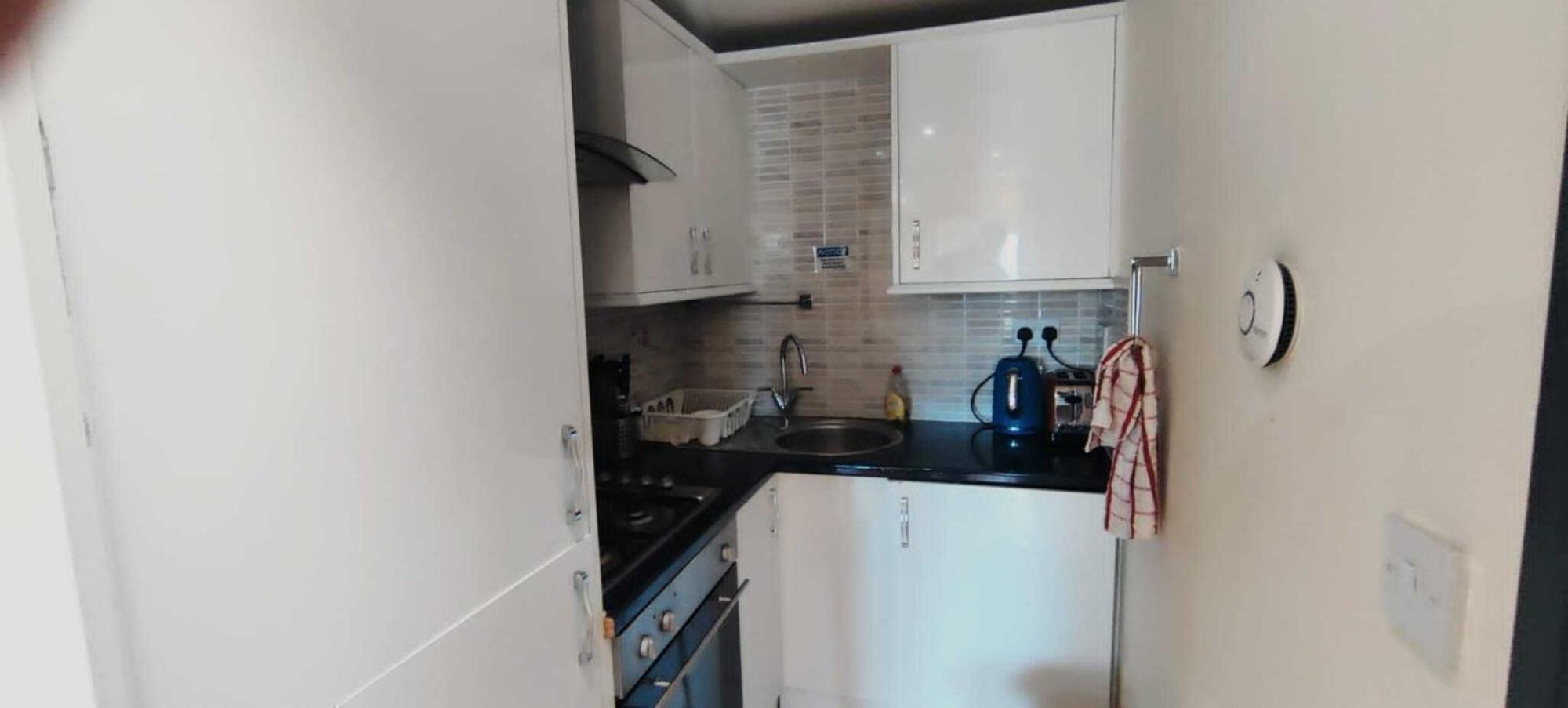 Kings City Centre Apartments ลอนดอน ภายนอก รูปภาพ
