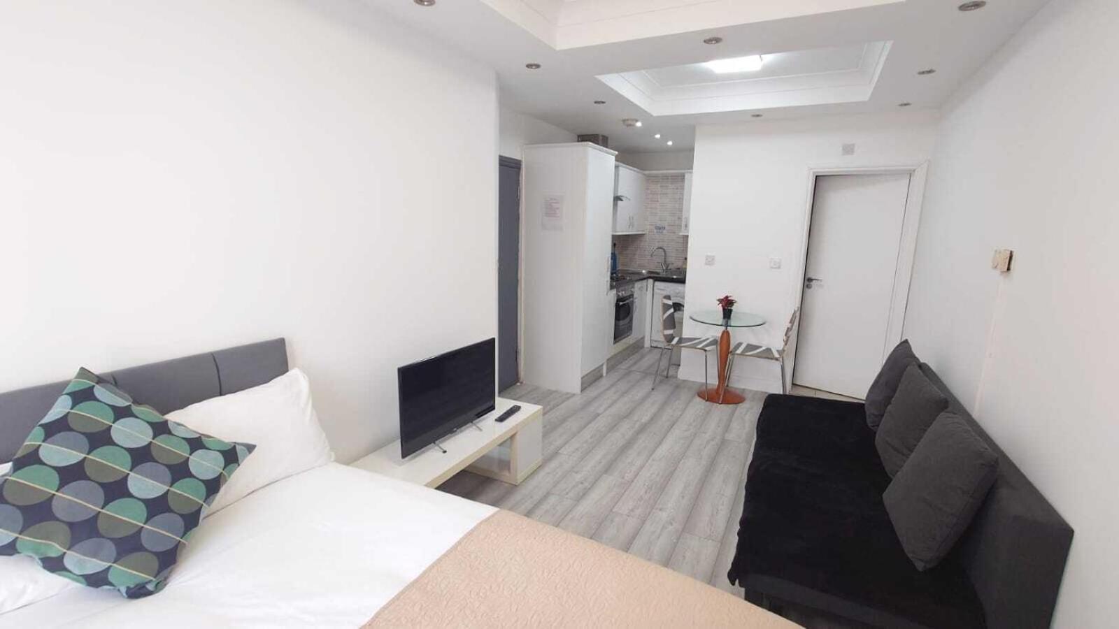 Kings City Centre Apartments ลอนดอน ภายนอก รูปภาพ