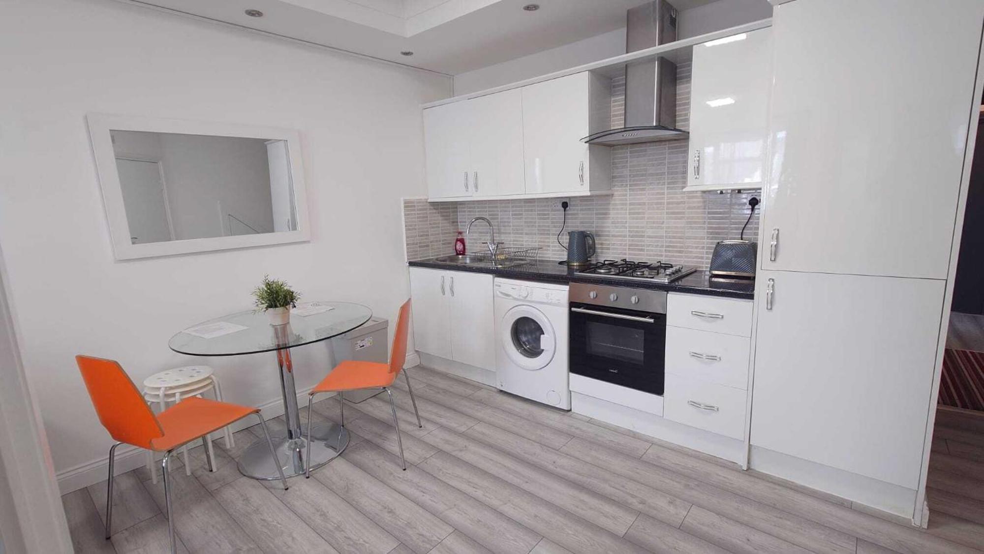 Kings City Centre Apartments ลอนดอน ภายนอก รูปภาพ
