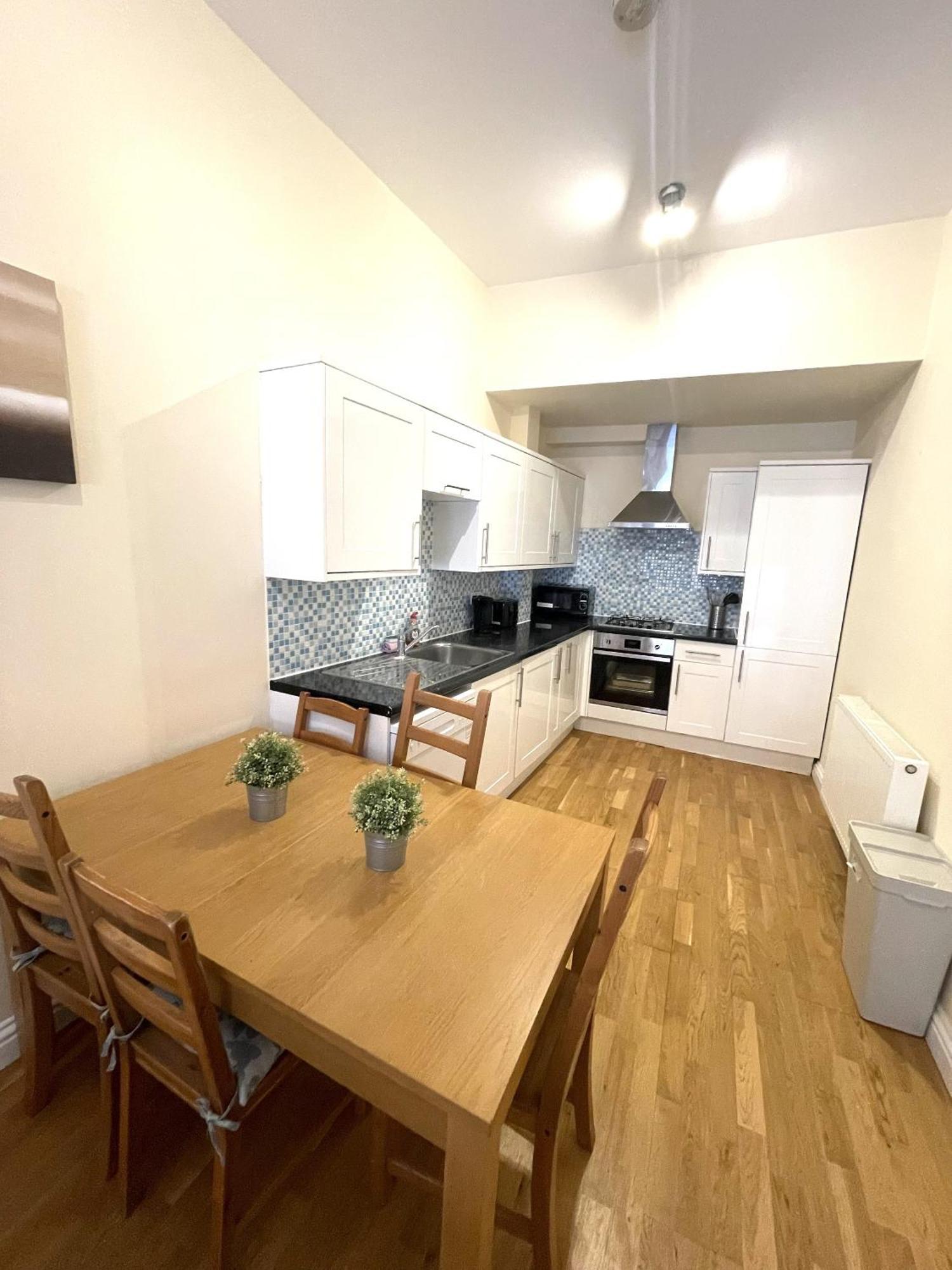 Kings City Centre Apartments ลอนดอน ภายนอก รูปภาพ